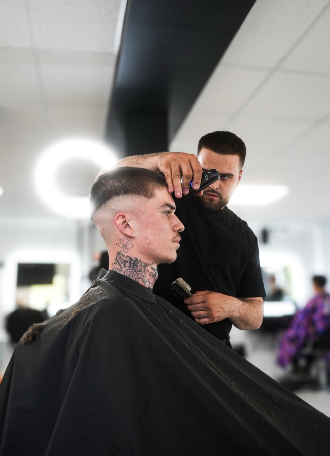 Coupe en cours chez DM Cut